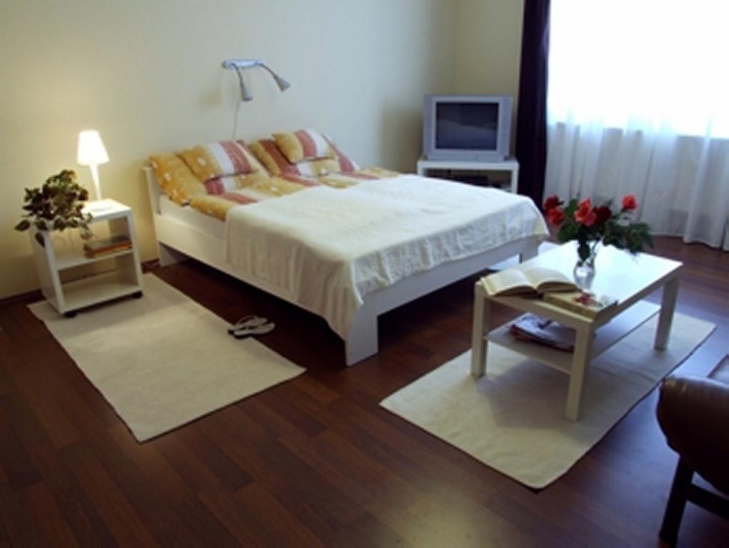 Ilona Apartmanhaz Komárom 部屋 写真